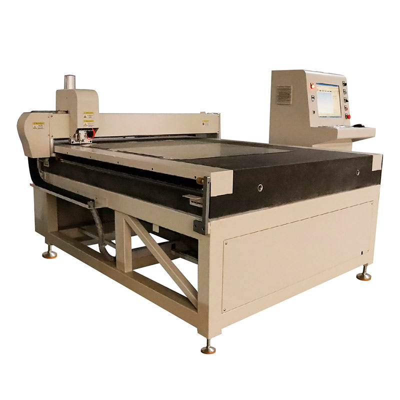 液晶玻璃切割機要求精度多少？